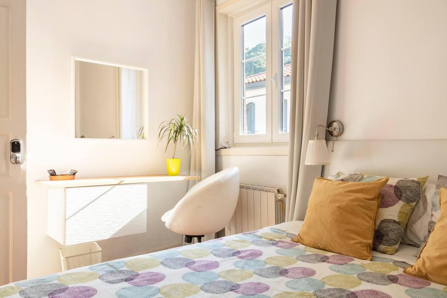 Plaza Nueva Habitaciones Bilbao Habitación foto